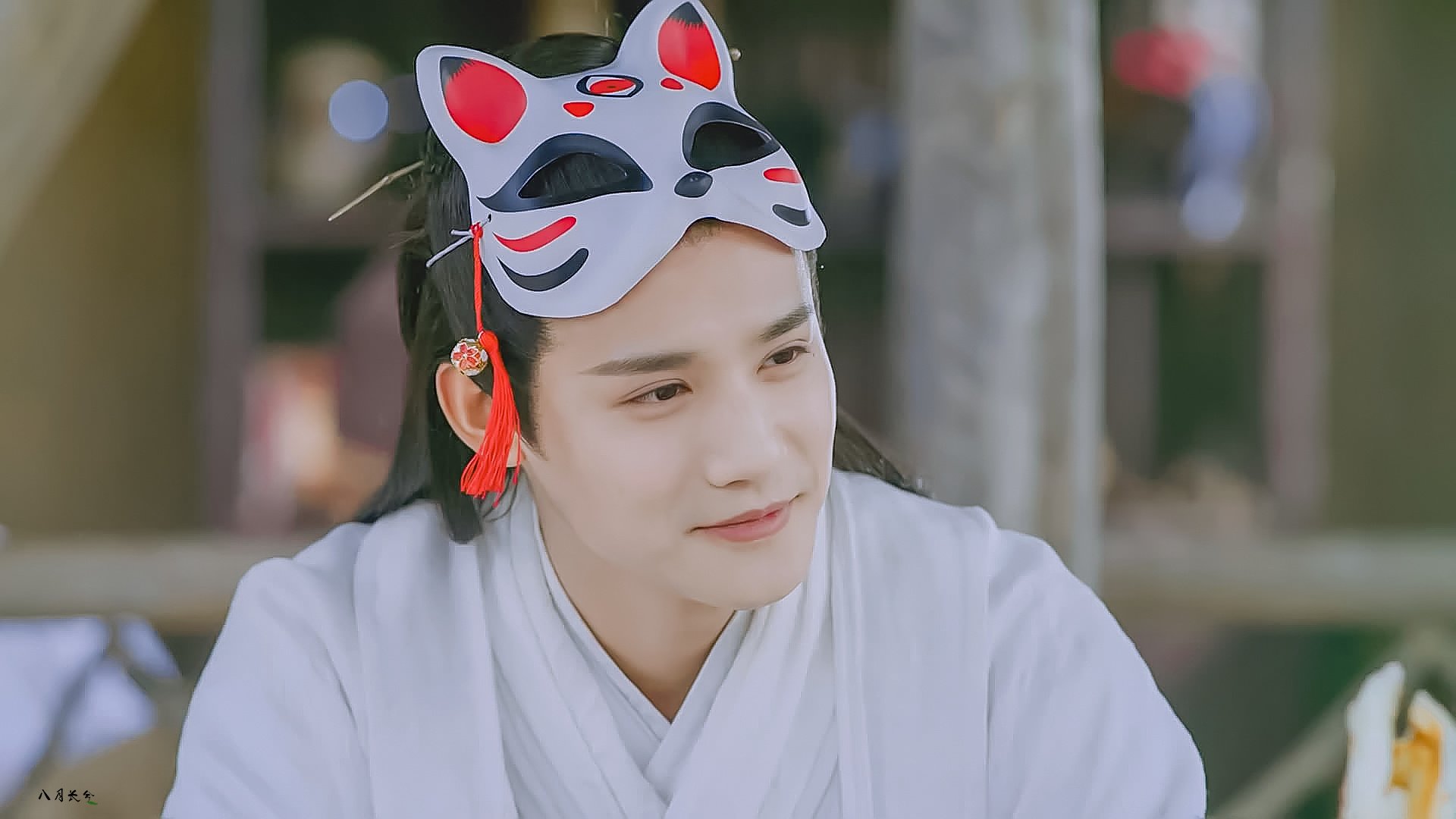 爱游戏平台-墨西哥队后卫吉梅内斯在巴黎奥运会上表现出色，吉格斯 梅西