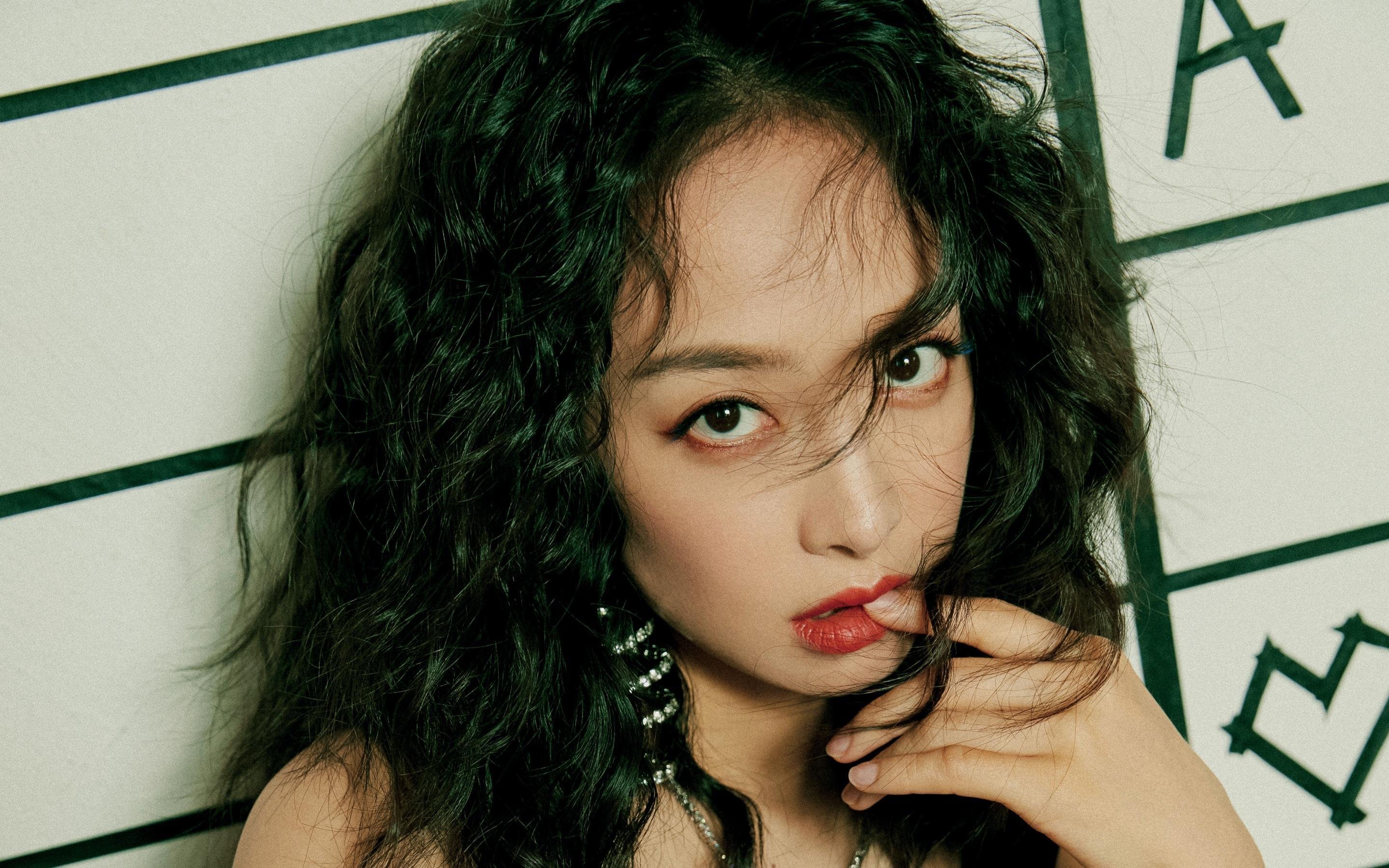 伊朗马术协会授予卡尔·阿里·阿尔达比“年度最佳盛装舞步骑手”称号。