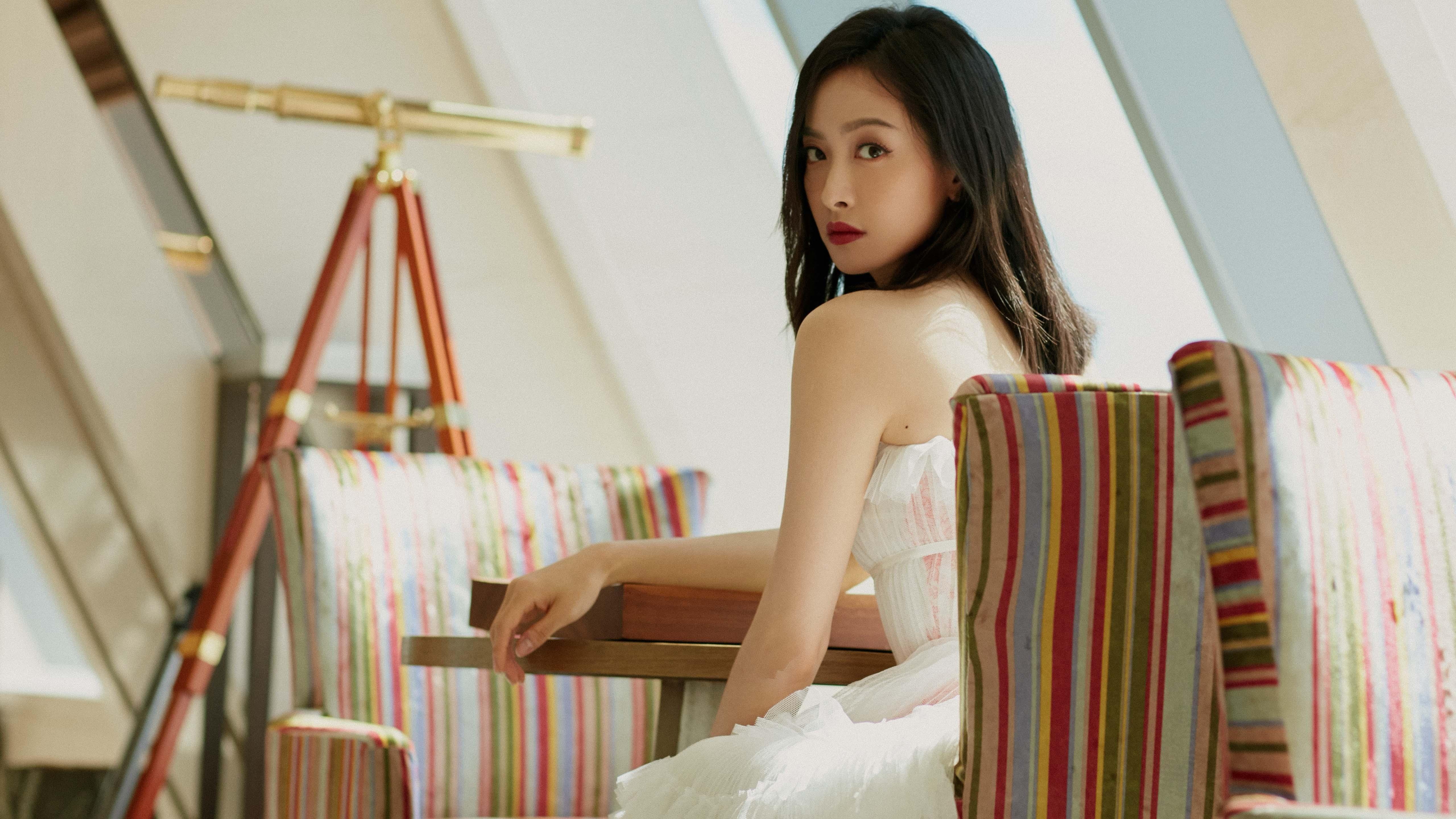 激烈体操平衡木决赛技术火花四射,体操平衡木动作