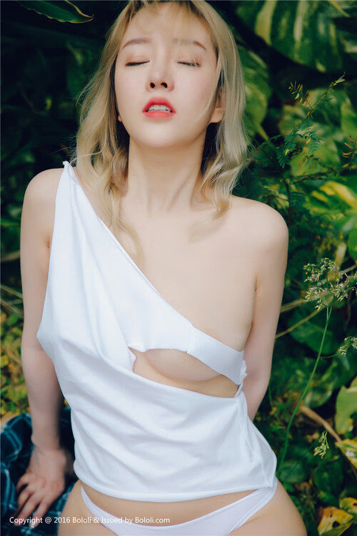 世界青少年锦标赛,法国和加拿大两强争夺冠军,精彩纷呈,世界青年锦标赛纪录